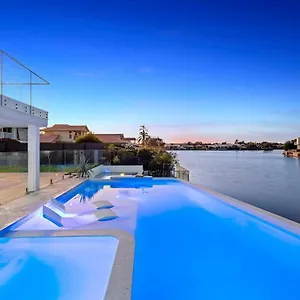 https://casa-del-amor.hotelssunshinecoast.net