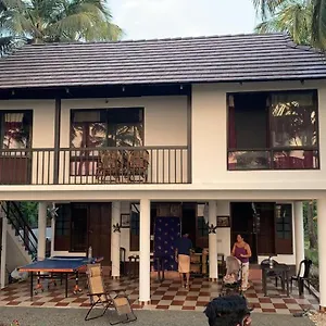 https://snehatheeram-beach-resort.kerala-hotels.net